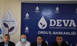 DEVA Partisi Ekonomi ve Finans Politikaları Başkanı Çanakçı basın mensuplarıyla buluştu