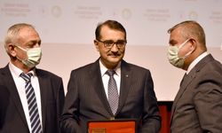 Enerji ve Tabii Kaynaklar Bakanı Fatih Dönmez Sinop'a yapılan enerji yatırımlarını anlattı: