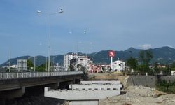 Espiye'de Gelevera köprüsü yıkılarak yeniden inşa ediliyor