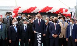 Gençlik ve Spor Bakanı Kasapoğlu, İstiklal Yolu Bisiklet Yarışı'nı başlattı