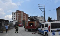 Ordu'da bir iş yerinin deposunda çıkan yangın hasara yol açtı