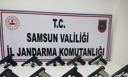 Samsun'da jandarma ekipleri Gümüşhane'den 10 ruhsatsız tabanca getiren şüpheliyi yakaladı