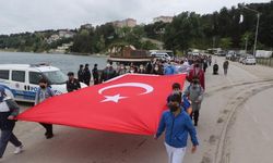 Sinop'ta "Hayat Boyu Öğrenme Haftası" etkinlikleri kapsamında yürüyüş düzenlendi