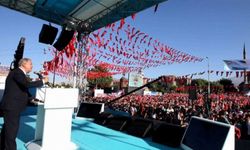 Yunanistan'daki Türk okullarının faaliyetlerinin askıya alınmasına Bakan Akar'dan tepki