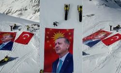 Erdoğan posteri, 3 bin 500 rakımda dalgalandı