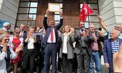 Ardeşen'in Yeni Başkanı Enver Atagün Mazbatasını Aldı