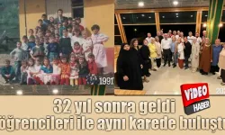 32 yıl sonra geldi, öğrencileri ile aynı karede buluştu