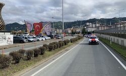 Rize Emniyet Müdürlüğü'ne 51 araç törenle teslim edildi