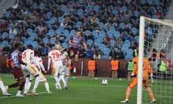 Ziraat Türkiye Kupası: Trabzonspor: 0 - Göztepe: 0 (İlk yarı)