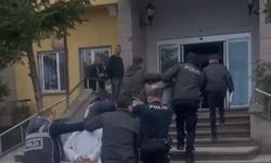 Artvin’in Hopa ilçesinde marketi kurşunlayan 3 kişi Sivas’ta yakalandı