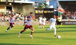 Trendyol Süper Lig: Bodrum FK: 1 - Trabzonspor: 0 (İlk yarı)
