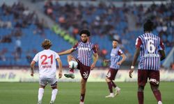 Trendyol Süper Lig: Trabzonspor: 0 - Samsunspor: 1 (İlk yarı)