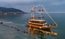 Karadeniz kanolarla renklendi