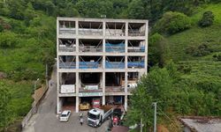 Rize’de 4 katlı kurban pazarında hareketlilik arttı