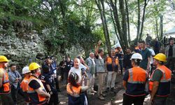 Artvin Valisi Ergün, Ciha Kalesi’ndeki kazı çalışmalarını inceledi