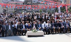 Doğu Karadeniz'in en büyük camisi Trabzon'da ibadete açıldı / Ek fotoğraflar