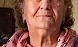 Eski Artvin Valisi Emrullah Zeybek’in eşi Aysel Zeybek vefat etti