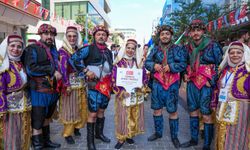Trabzon'da 'Horon Festivali' coşkuyla başladı