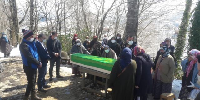 Bursa'daki zincirleme trafik kazasında yaşamını yitiren Gümüş'ün cenazesi Ordu'da defnedildi