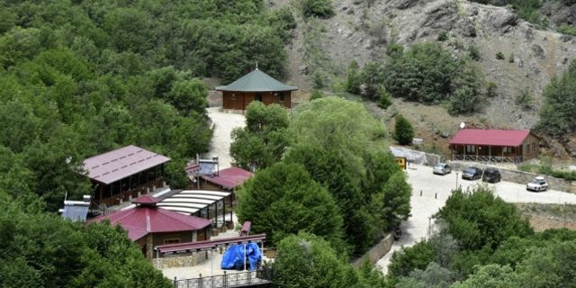 Gümüşhane'deki 40 gözeli Tomara Şelalesi'nde 200 bin ziyaretçi hedefleniyor
