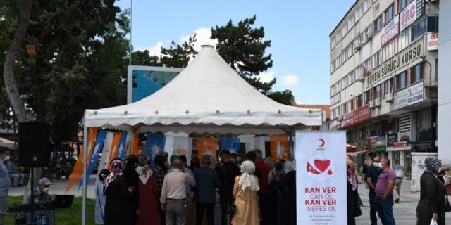 AK Parti Kadın Kolları İl Başkanlığından kan bağışı kampanyası