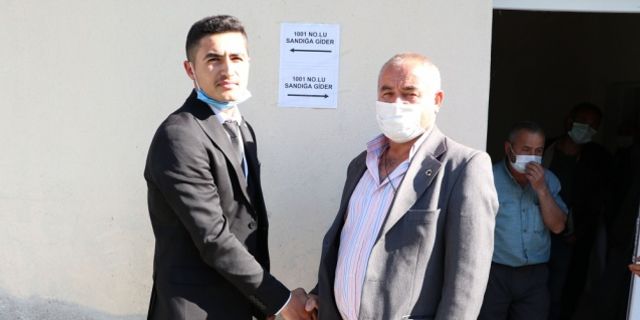 Samsun'da bir ay önce 18 yaşına giren genç muhtar seçildi