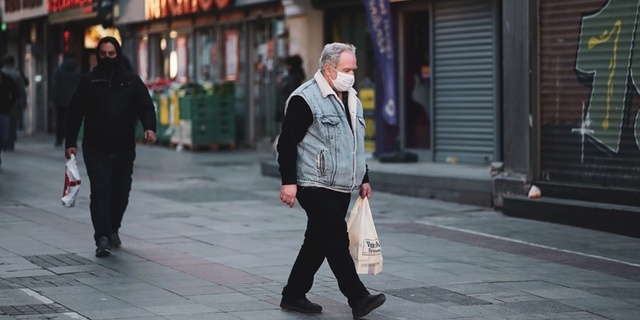 Maske ve sokağa çıkma yasağı cezaları iptal ediliyor: Ödeme yapanlar ne olacak?