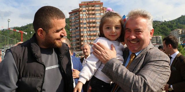 Rize Değişiyor, Rize Dönüşüyor. Katmer Açıkladı: Belediye Bloklarından Kültür Merkezine Kadar Kentsel Dönüşüm Devam Edec