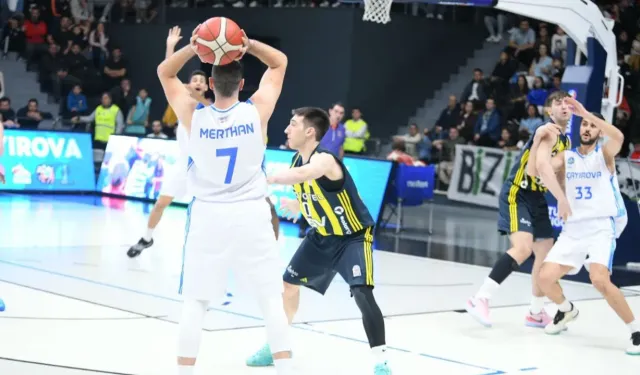 Çayırova potada Fenerbahçe Koleji’ni yendi