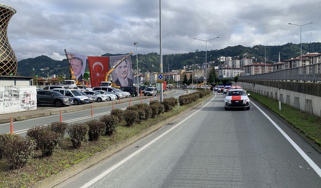 Rize Emniyet Müdürlüğü'ne 51 araç törenle teslim edildi