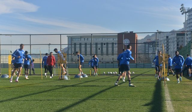 Rizesporlu Casper Hojer: İleriye doğru bir adım atmak istiyorsak, bu maçtan başlamalıyız