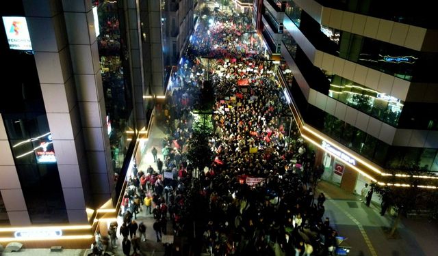 Trabzon'da İmamoğlu'na destek için 'Adalet Yürüyüşü'