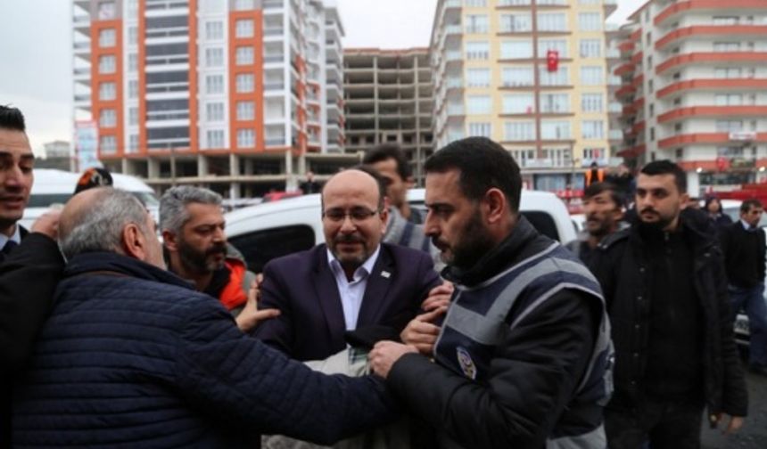 Pazar Adliyesi'nde linç edilmek istendi!