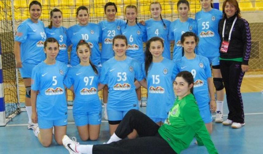 Pazarspor'da Sultanlar 4’te 4 yaptı