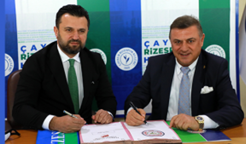 Çaykur Rizespor, Bülent Uygun ile 1,5 yıllık anlaşma imzaladı