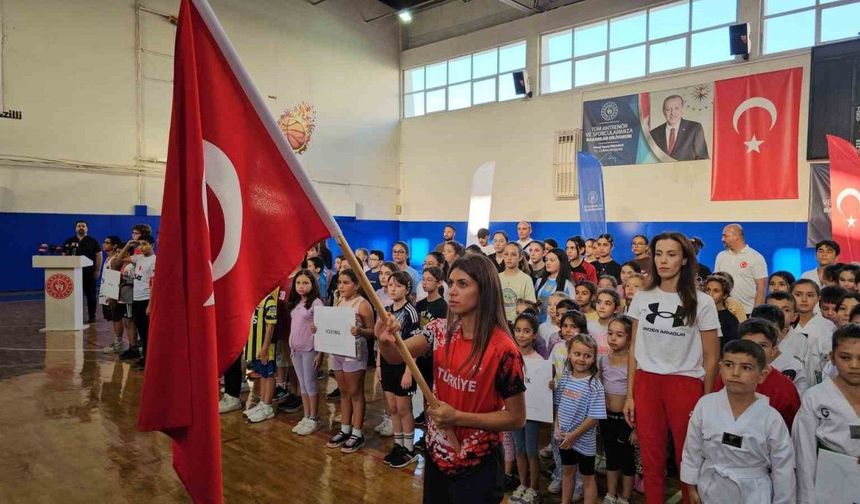 Genç sporcular ‘Amatör Spor Haftası’nda buluştu