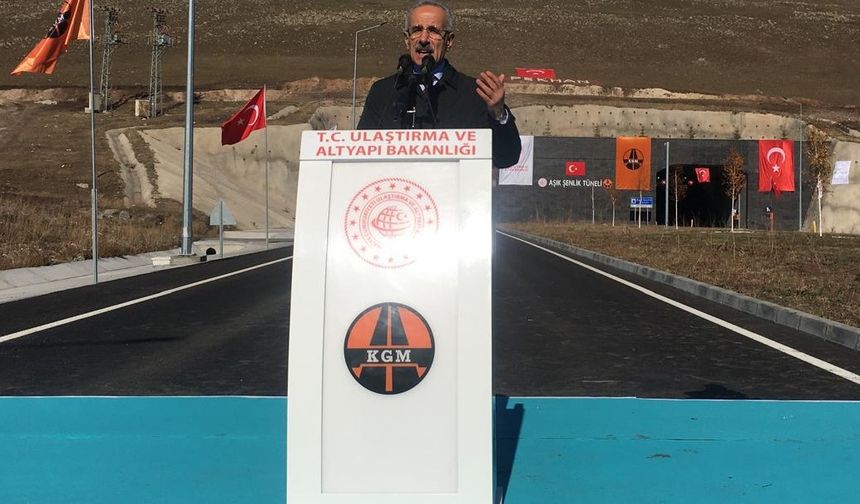 Bakan Uraloğlu: İnşa ettiğimiz yol, tünel ve köprülerle yılda 197 milyar lira ekonomik fayda sağlıyoruz