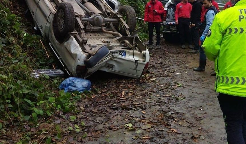 Rize’de uçuruma yuvarlanan aracın sürücüsü hayatını kaybetti