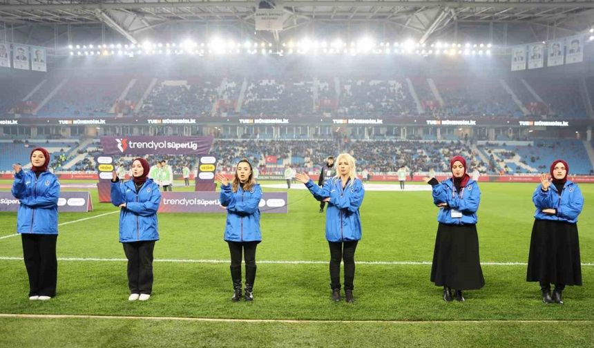 Trendyol Süper Lig: Trabzonspor: 0 - Kasımpaşa: 1 (İlk yarı)