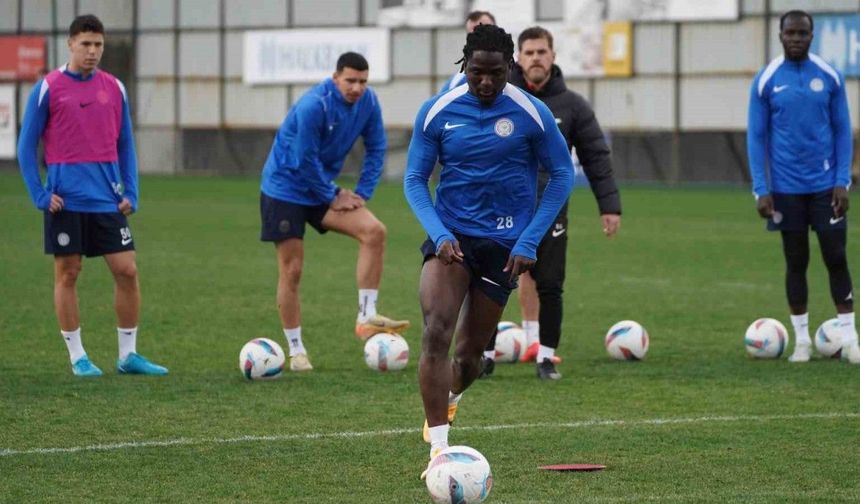 Çaykur Rizespor, Beşiktaş maçının hazırlıklarını sürdürdü