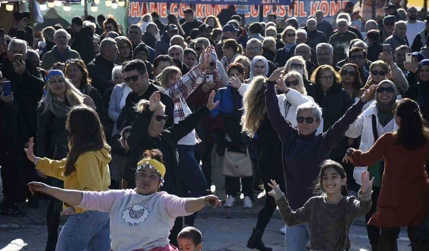 Kuşadası’nda Karadeniz rüzgarı esmeye başladı