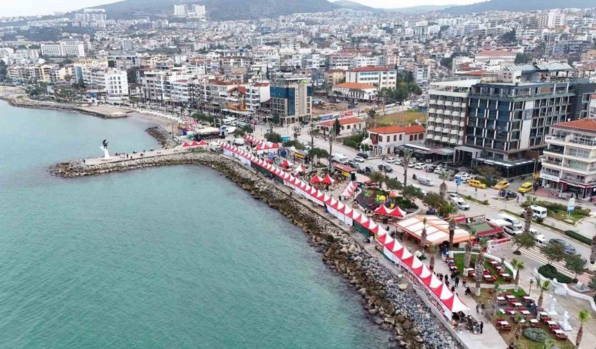 Kuşadası’nda Karadeniz rüzgarı esti