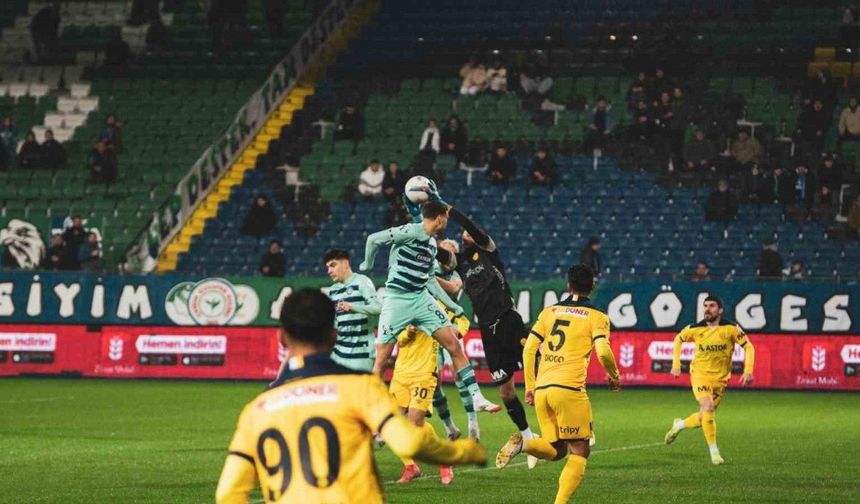 Ziraat Türkiye Kupası: Çaykur Rizespor: 2 - MKE Ankaragücü: 0 (İlk yarı)