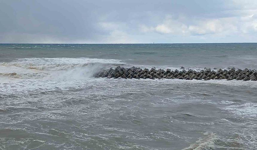 Karadeniz’de fırtına uyarısı