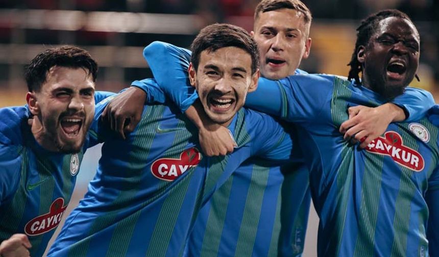 Çaykur Rizespor Beşiktaş karşılaşmasından kareler