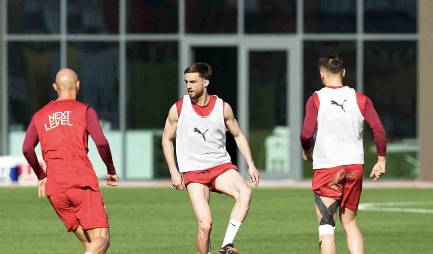 Galatasaray, Trabzonspor maçı hazırlıklarını sürdürdü