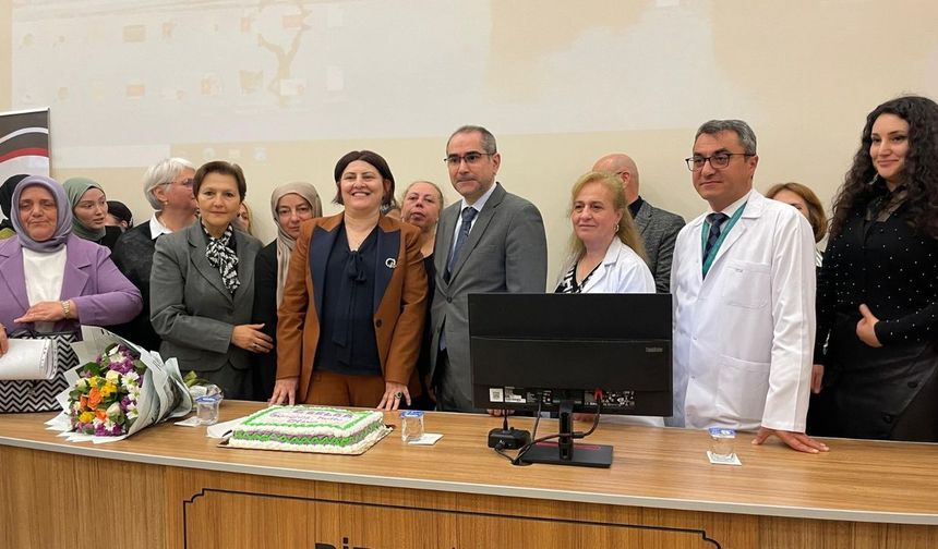 Rize’de Ebeler Günü Anlamlı Bir Programla Kutlandı