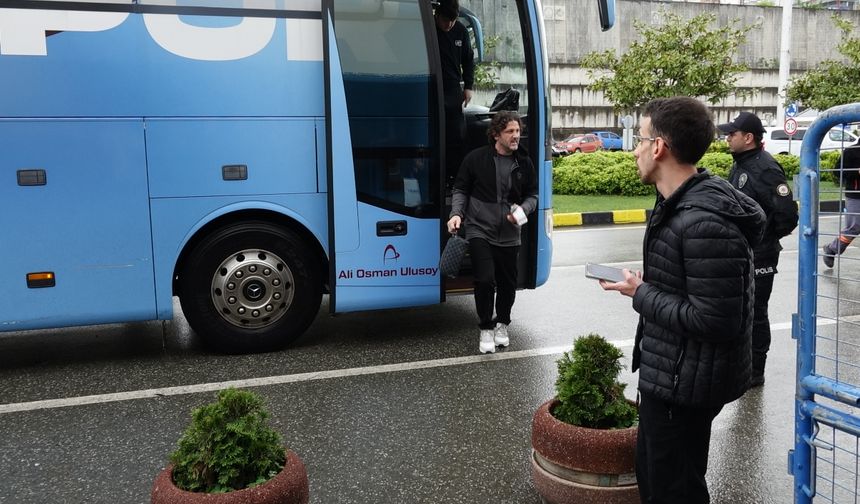Trabzonspor, Türkiye Kupası final maçı için Gaziantep'e gitti