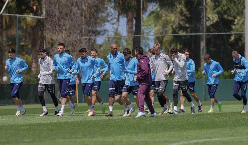 Trabzonspor’da Uğurcan Çakır ve Savic, kamp kadrosuna alınmadı