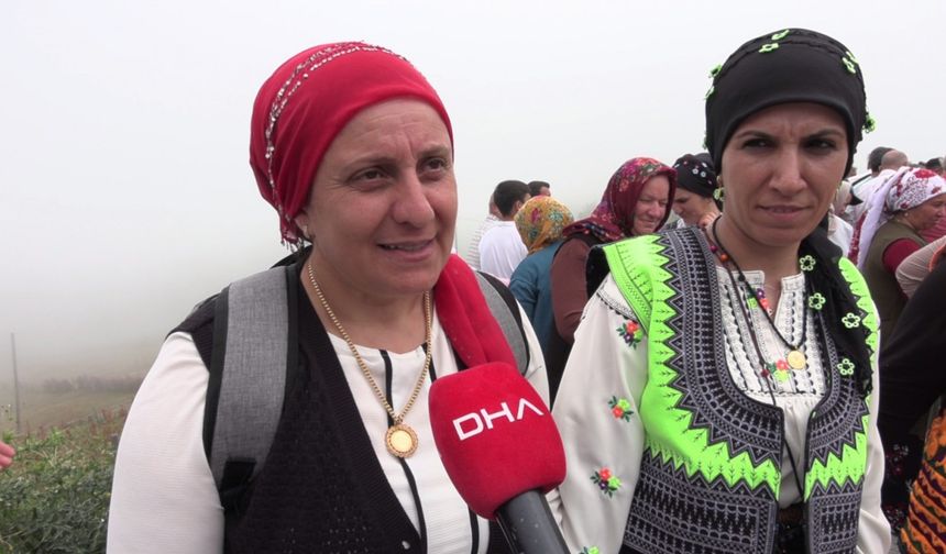 Trabzon'da süslü hayvanlar ve yöresel kıyafetlerle geleneksel yayla göçü / Ek fotoğraflar